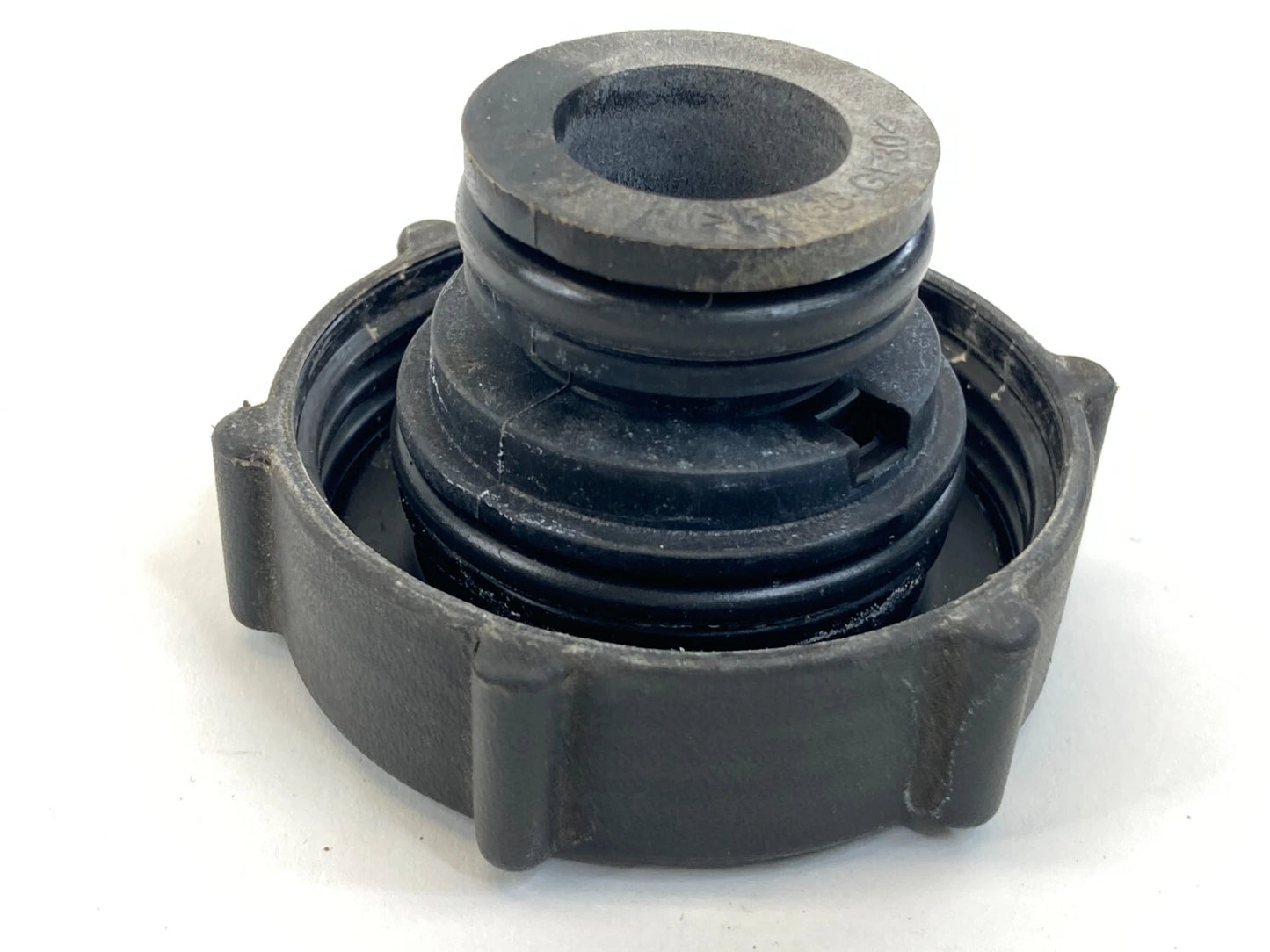 2001-2012 FORD ESCAPE RADIATOR ENGINE COOLANT RESERVOIR CAP LID COVER YL848100AA