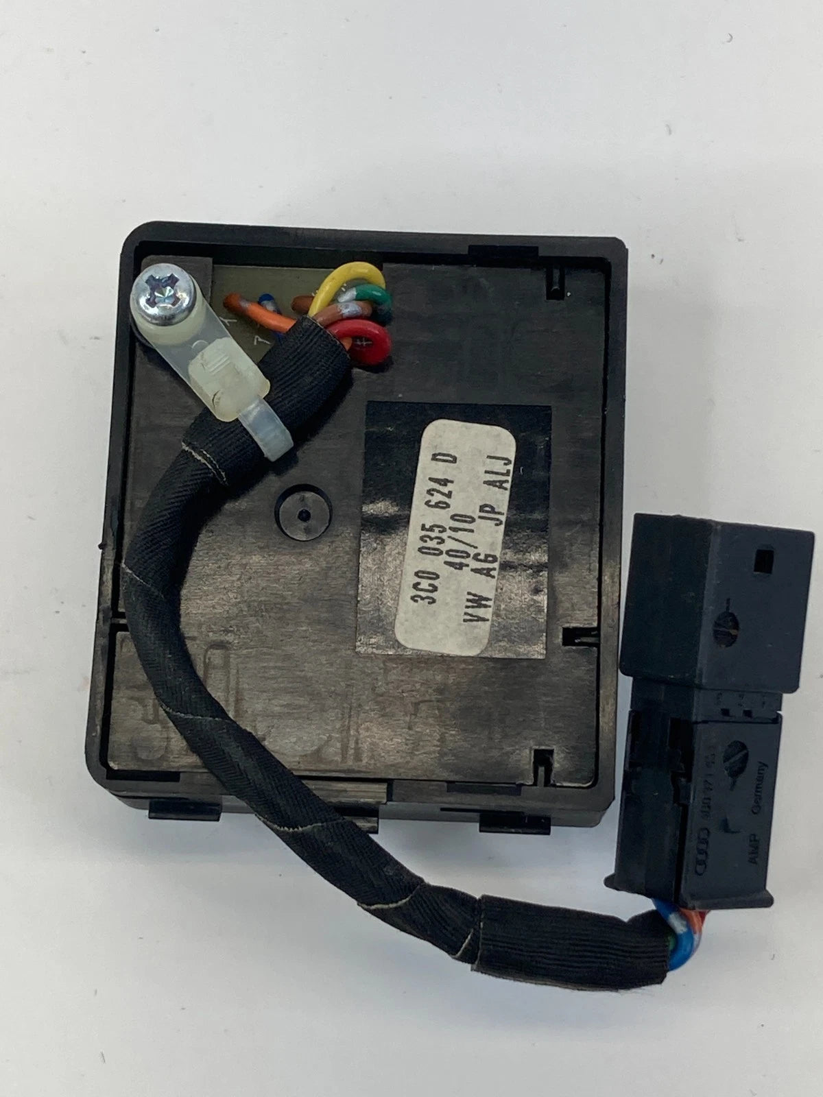 2009-2017 VOLKSWAGEN CC BLUETOOTH HANDSFREE PHONE CONTROL SWITCH 3C0-035-624-D