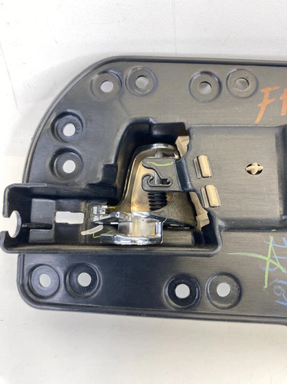 07-09 CADILLAC SRX FRONT RIGHT SIDE INTERIOR DOOR HANDLE W HEATED SEAT SWITCH