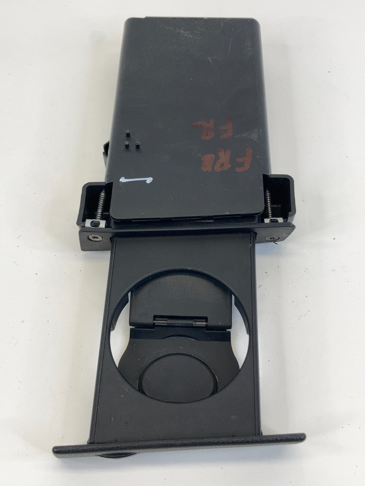 2004-2007 BMW 525i 530i Dash Right Passenger Insert Cup Holder Cupholder 7063411