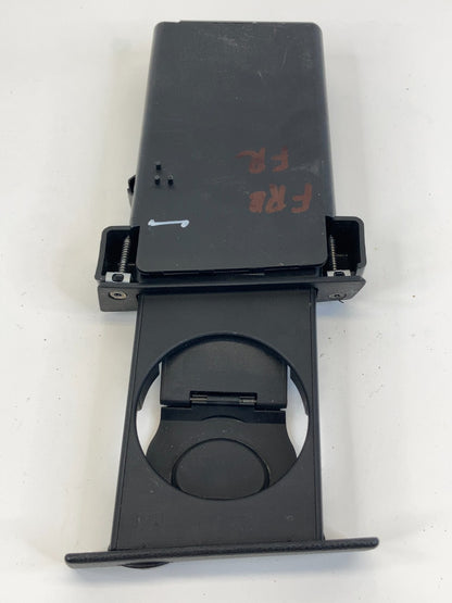 2004-2007 BMW 525i 530i Dash Right Passenger Insert Cup Holder Cupholder 7063411