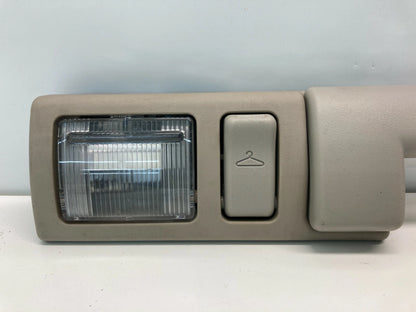 04-06 CHRYSLER PACIFICA REAR RIGHT ROOF GRAB HANDLE W/ READING COURTESY LIGHT