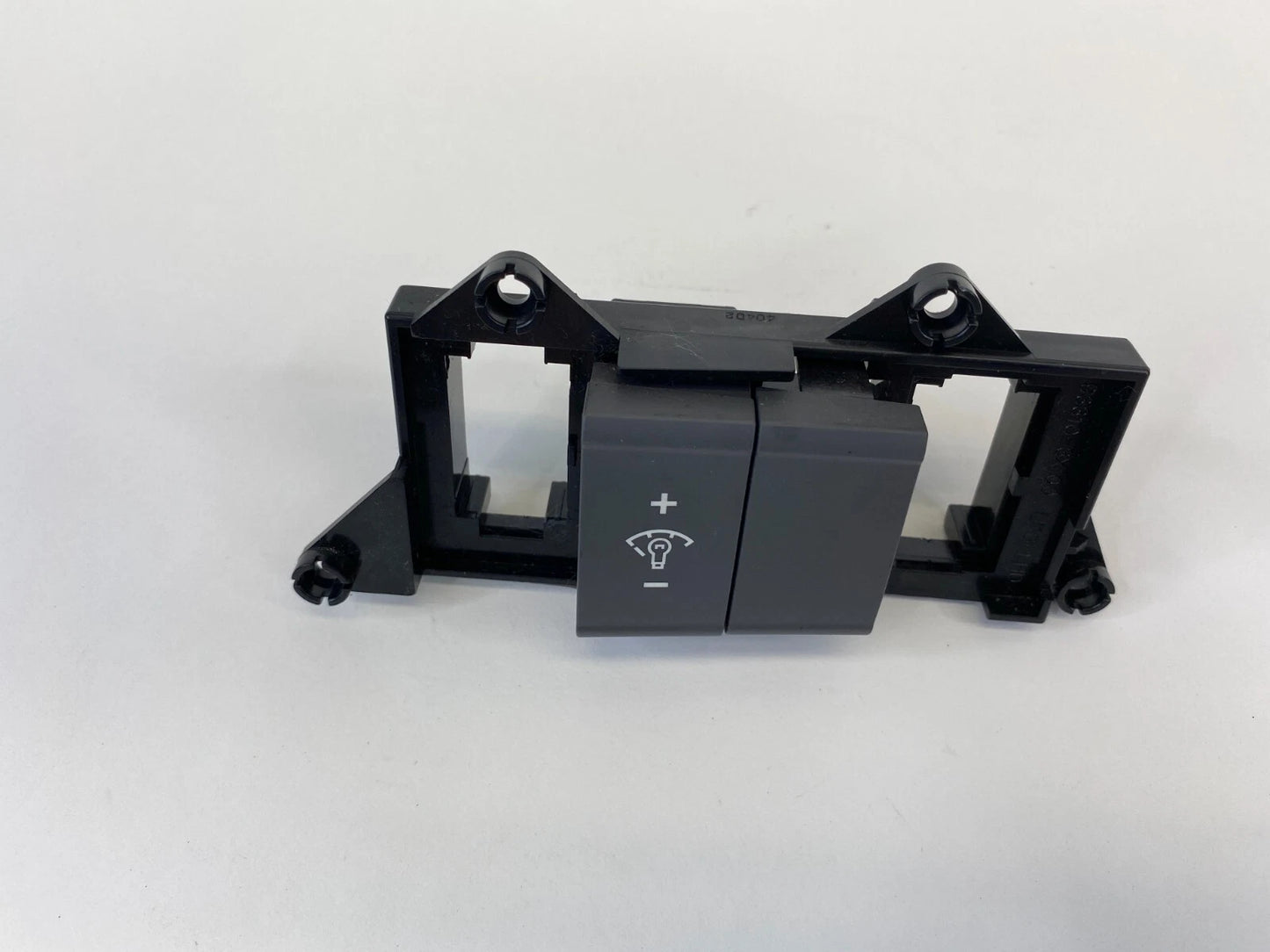 2011-2016 HYUNDAI ELANTRA DASH INSTRUMENT LIGHT RHEOSTAT BUTTON SWITCH W/ TRIM