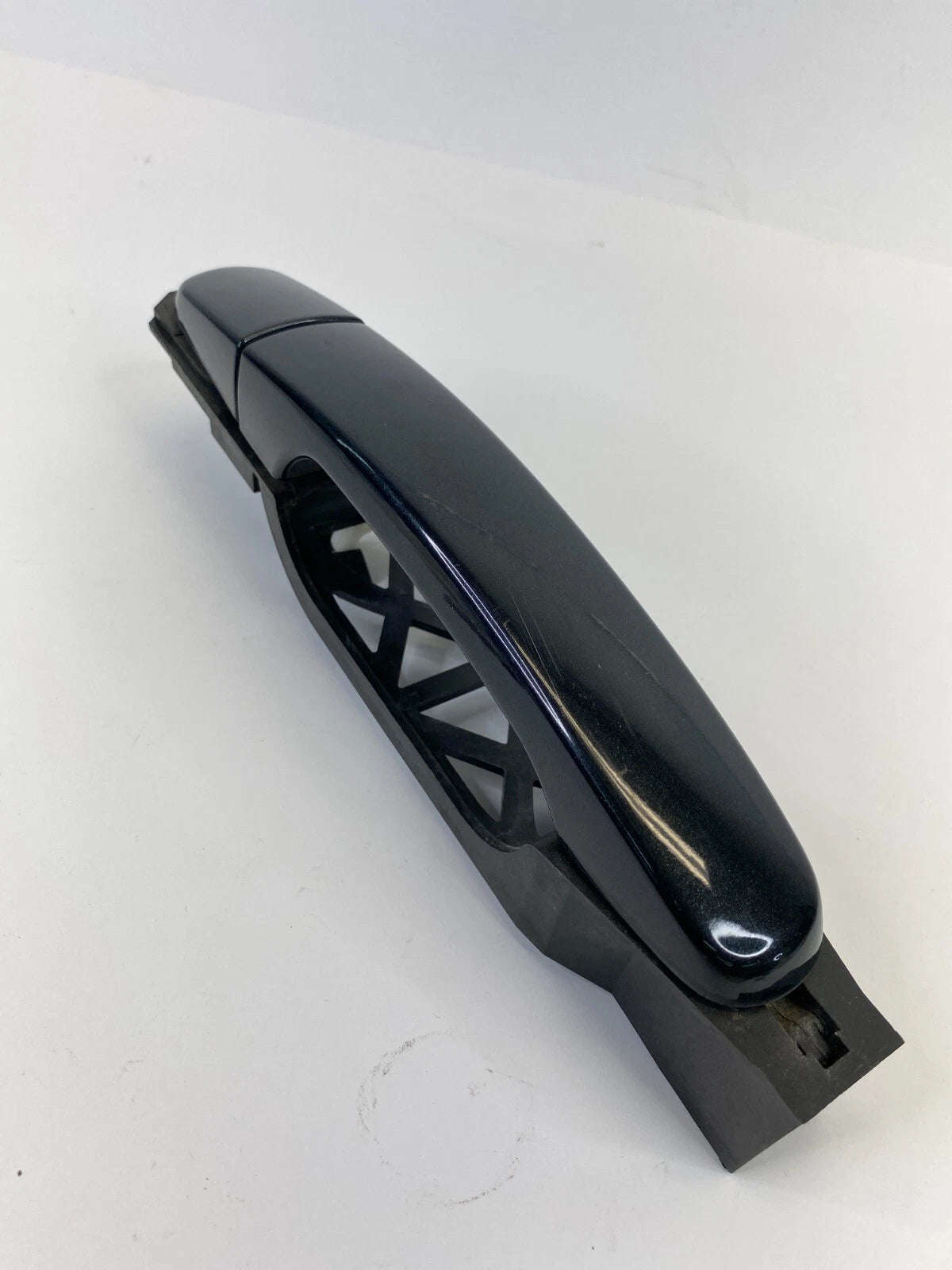 2010-2017 CHEVROLET EQUINOX REAR RIGHT SIDE EXTERIOR DOOR HANDLE 15786204 OEM