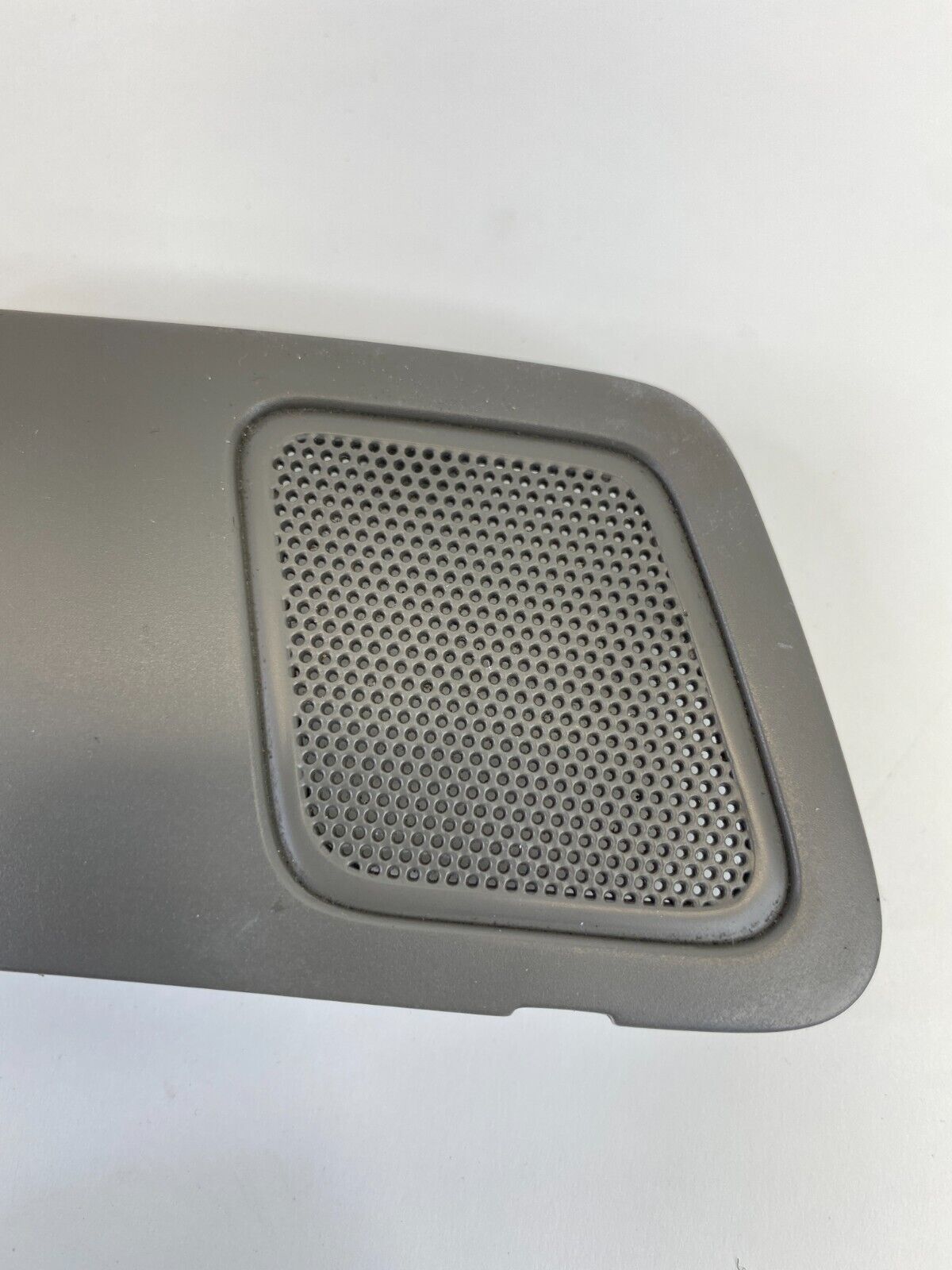 2003-2006 Suzuki XL-7 Right Side Upper Dash Speaker Grille Trim Cover 7383150J00