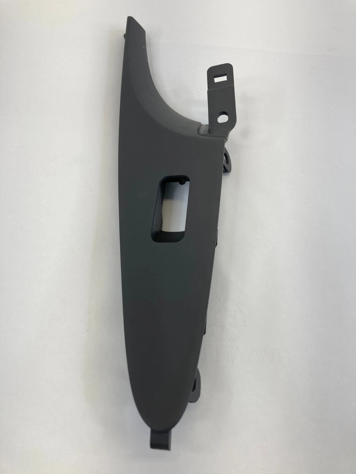 2011-2014 HYUNDAI SONATA REAR RIGHT SIDE DOOR WINDOW SWITCH BEZEL 93581-3S060