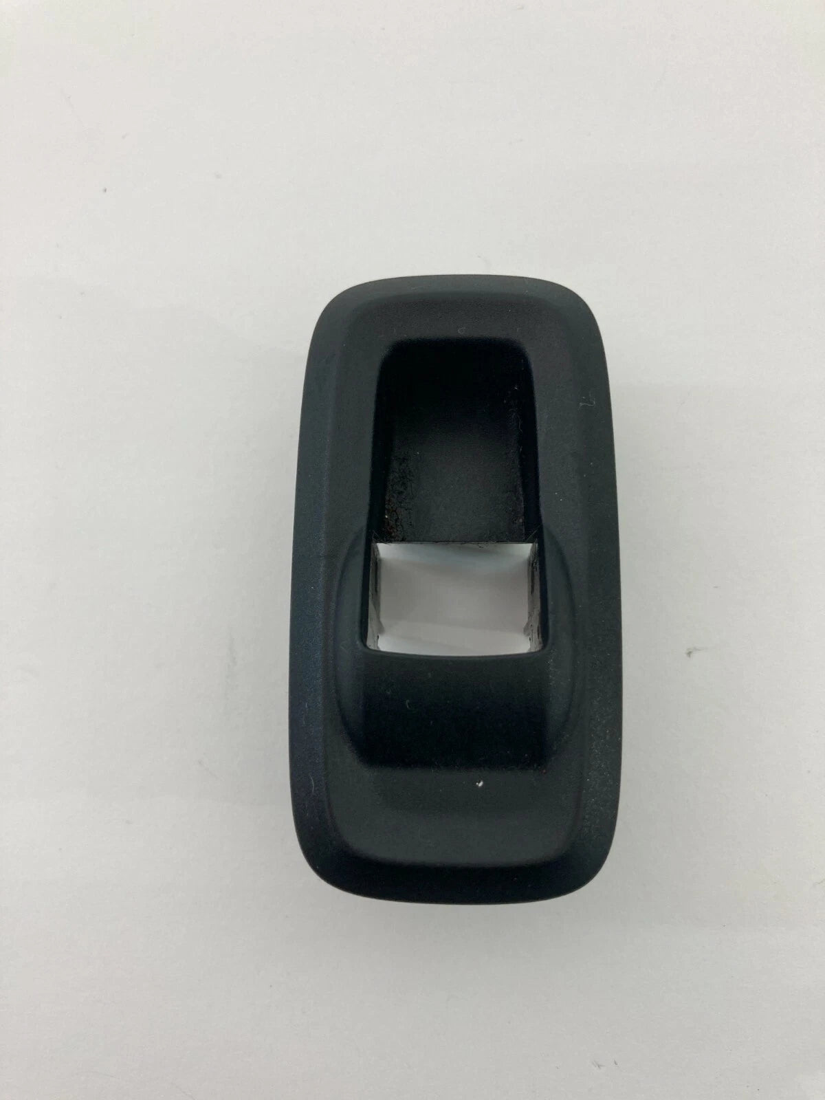 2014-2019 FORD FIESTA DOOR WINDOW SWITCH BEZEL TRIM COVER PANEL 10210406 OEM