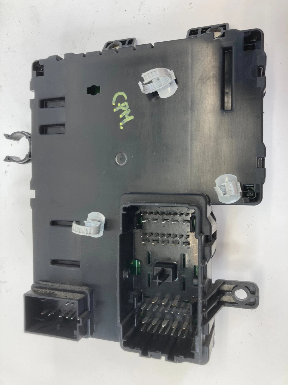 2006-2014 KIA SEDONA DASH FUSE BOX RELAY JUNCTION BLOCK MODULE 91954-4D101 OEM
