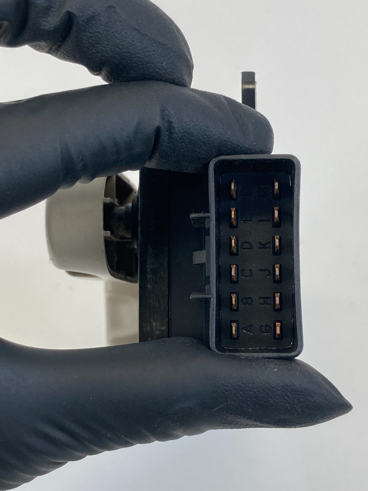 2003-2006 Lincoln Navigator Front Left Seat Position Control Switch OEM