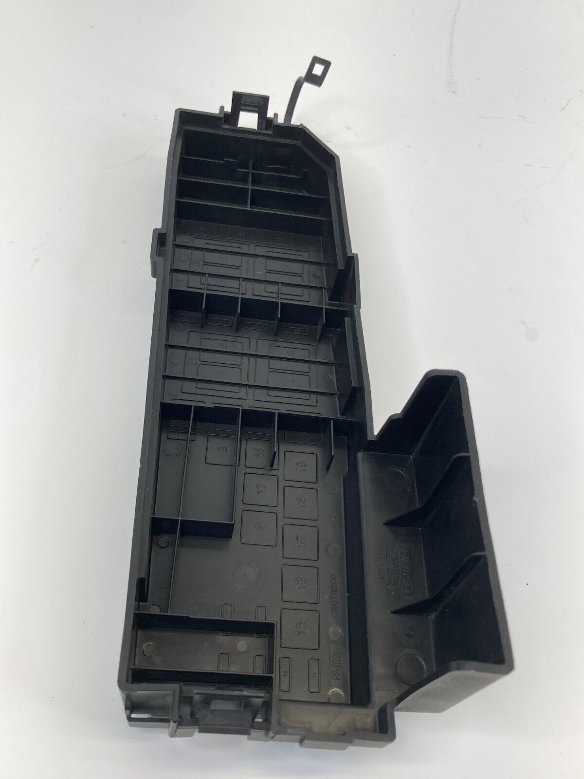 2009-2012 Ford Escape A/T Engine Fuse Box Relay Cover Lid Cap 3B0790100 OEM