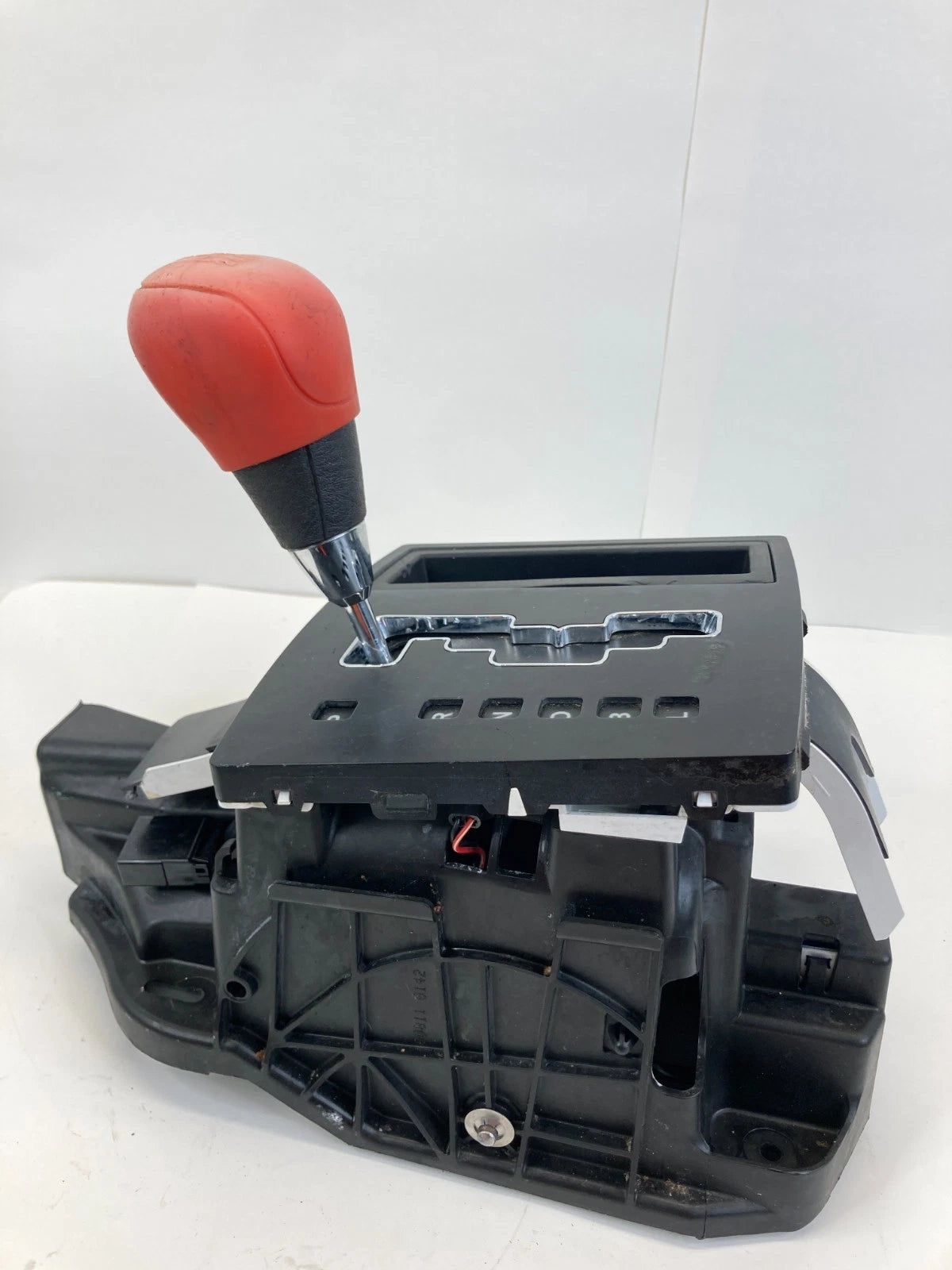 2008-2010 DODGE CHARGER AUTOMATIC FLOOR GEAR SHIFTER LEVER HANDLE 04578805AC