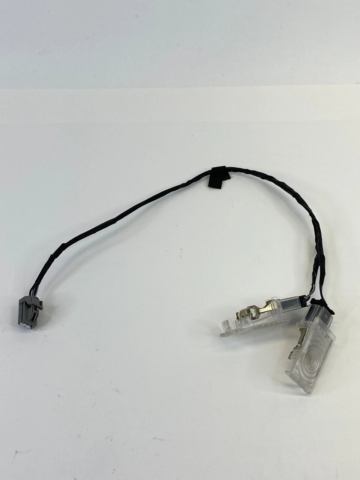 2009-2016 BUICK ENCLAVE REAR TRUNK LICENSE PLATE LIGHT LAMP LIGHT PAIR SET OEM
