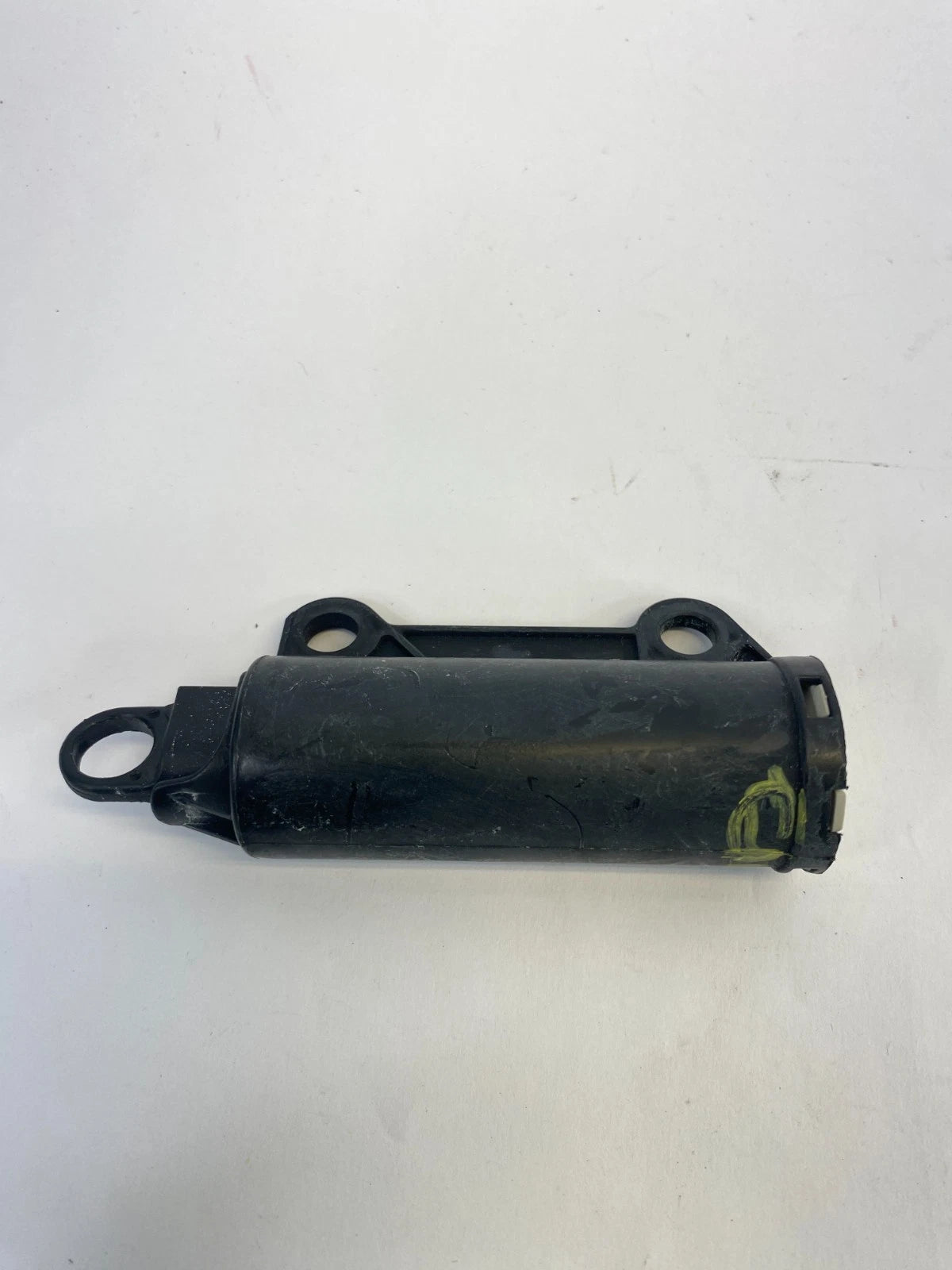 2009 2010 2011 2012 TOYOTA VENZA DASH GLOVE BOX DAMPER SUPPORT OEM