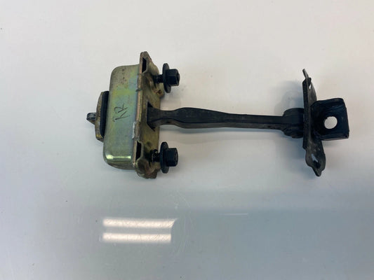 2003-2007 CADILLAC CTS REAR RIGHT DOOR CHECK STOPPER SUPPORT HINGE DETENT