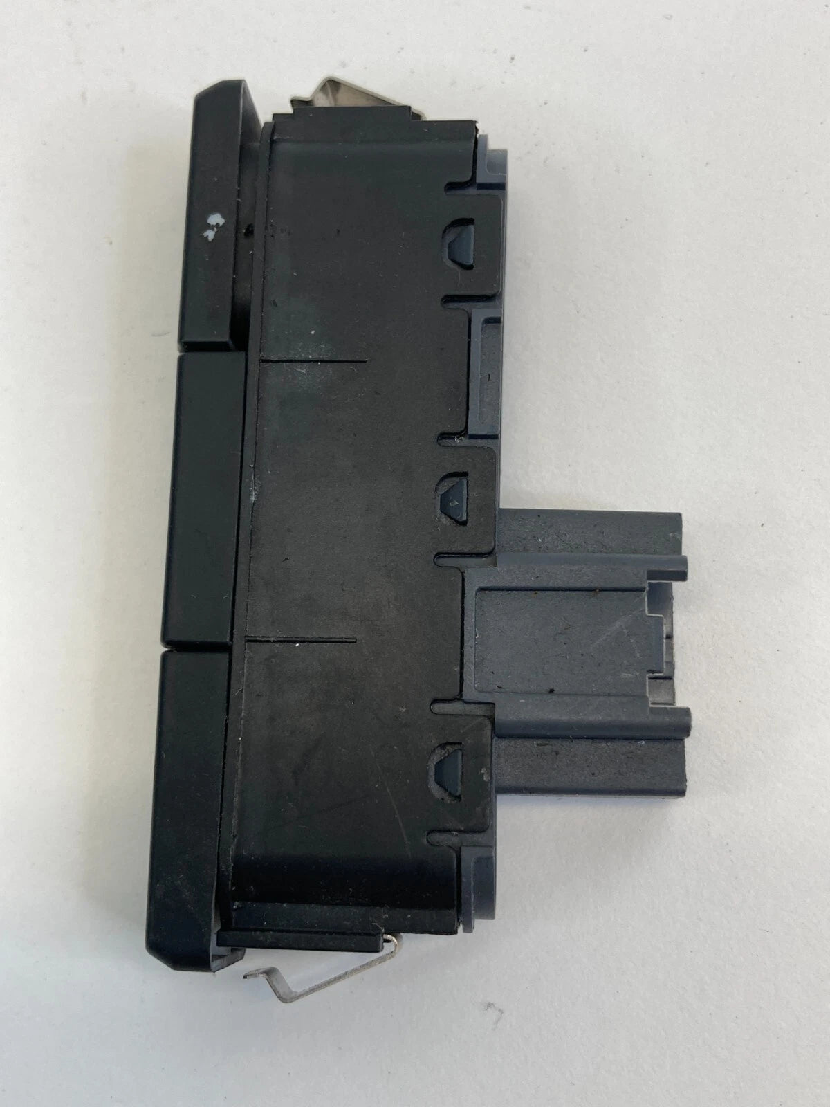 2010-2012 FORD FUSION TCS OFF TRACTION CONTROL SWITCH BUTTON BE5T-13D734-ABW OEM