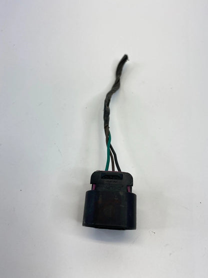 2008-2012 CHEVROLET CHEVY MALIBU REAR RIGHT TAILLIGHT PLUG CONNECTOR WIRE OEM