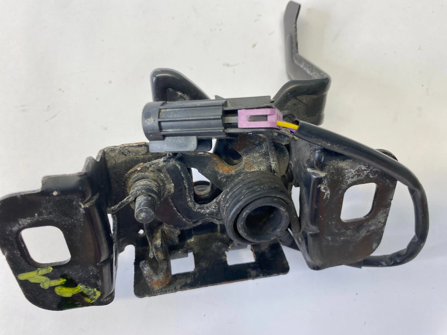 2013-2017 CHEVROLET EQUINOX FRONT HOOD LOCK LATCH RELEASE ACTUATOR 23120089 OEM
