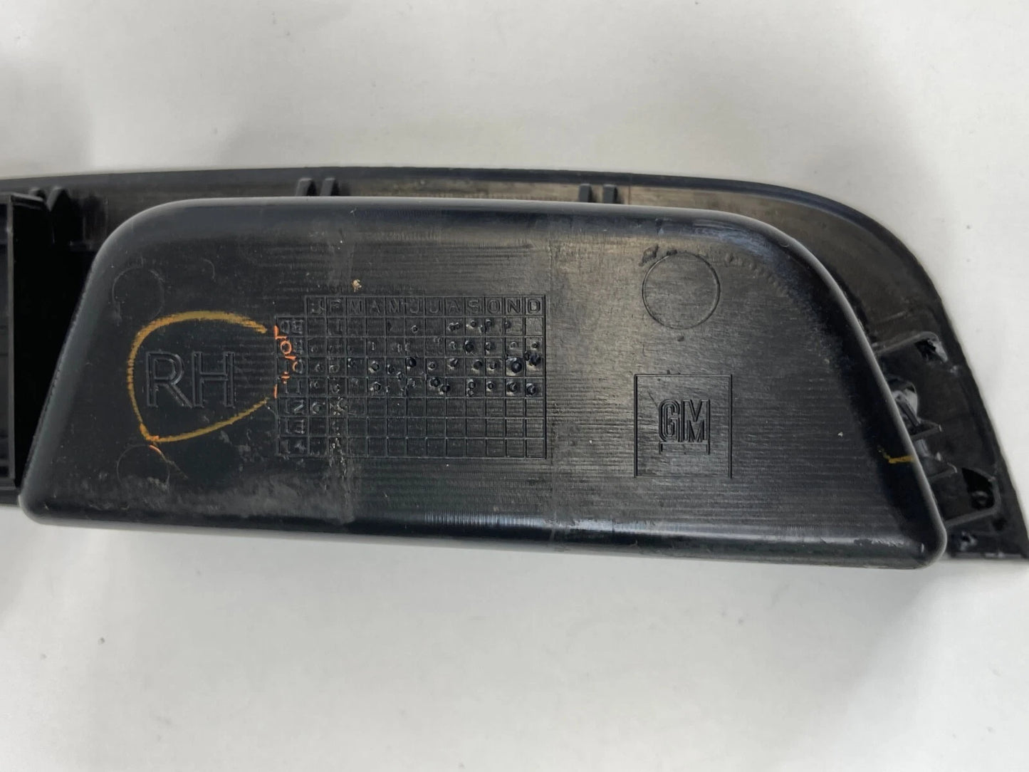 10-17 CHEVROLET EQUINOX REAR RIGHT SIDE POWER WINDOW SWITCH BEZEL AKE21347 OEM