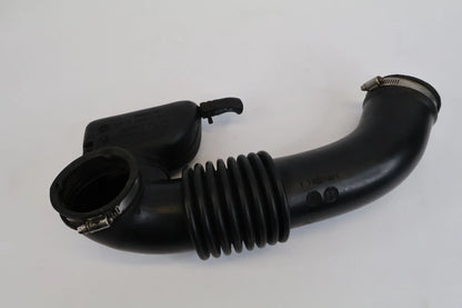 2004-2008 CHEVROLET MALIBU 2.2L AIR CLEANER OUTLET DUCT INTAKE HOSE OEM 22663104