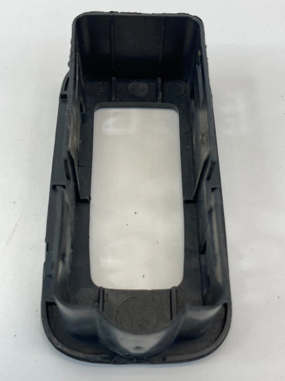 2008-2010 CHRYSLER 300 REAR RIGHT SIDE DOOR POWER WINDOW SWITCH TRIM BEZEL OEM