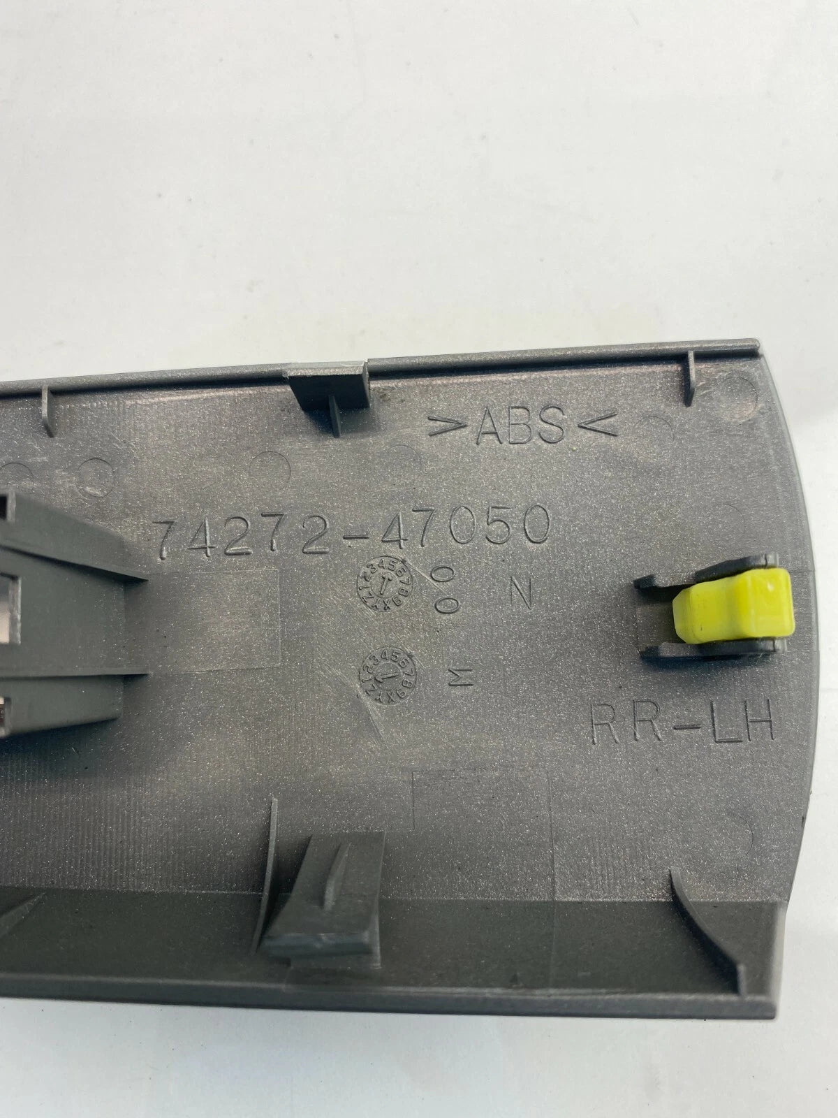 2004-2009 TOYOTA PRIUS REAR LEFT DRIVER DOOR WINDOW SWITCH BEZEL TRIM COVER ONLY