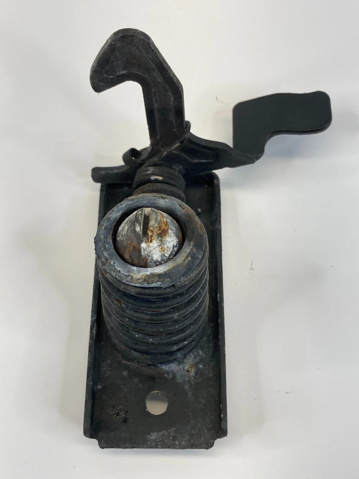 06 07 08 09 10 11 HYUNDAI ACCENT SEDAN HOOD LOCK LATCH STRIKER OEM