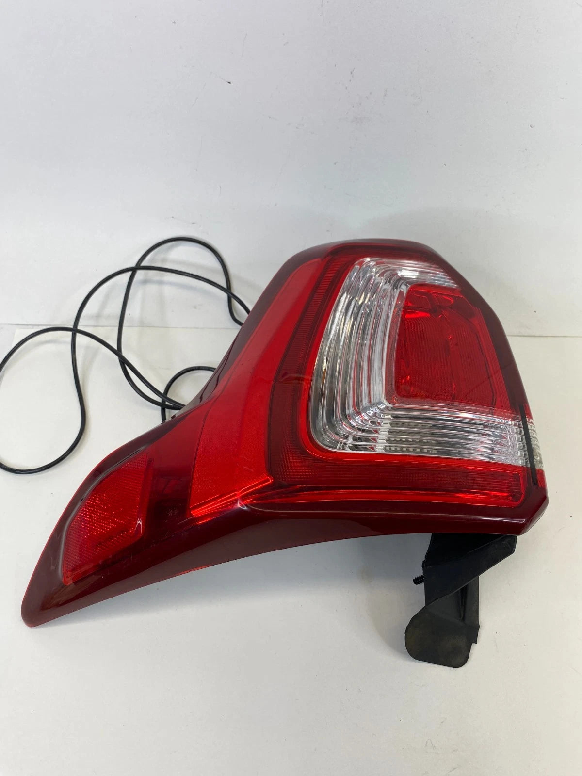 2016-2019 Ford Explorer Police Interceptor Utility Right Taillight Taillamp OEM