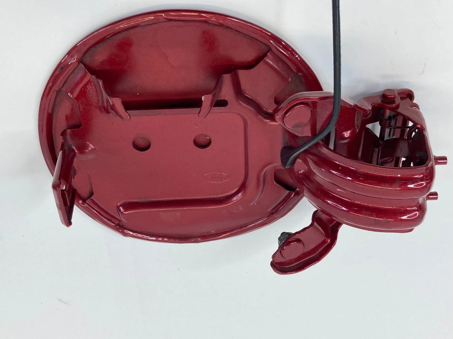 2005-2010 KIA SPORTAGE SUV FUEL FILLER TANK GAS DOOR LID W/ CAP COVER OEM