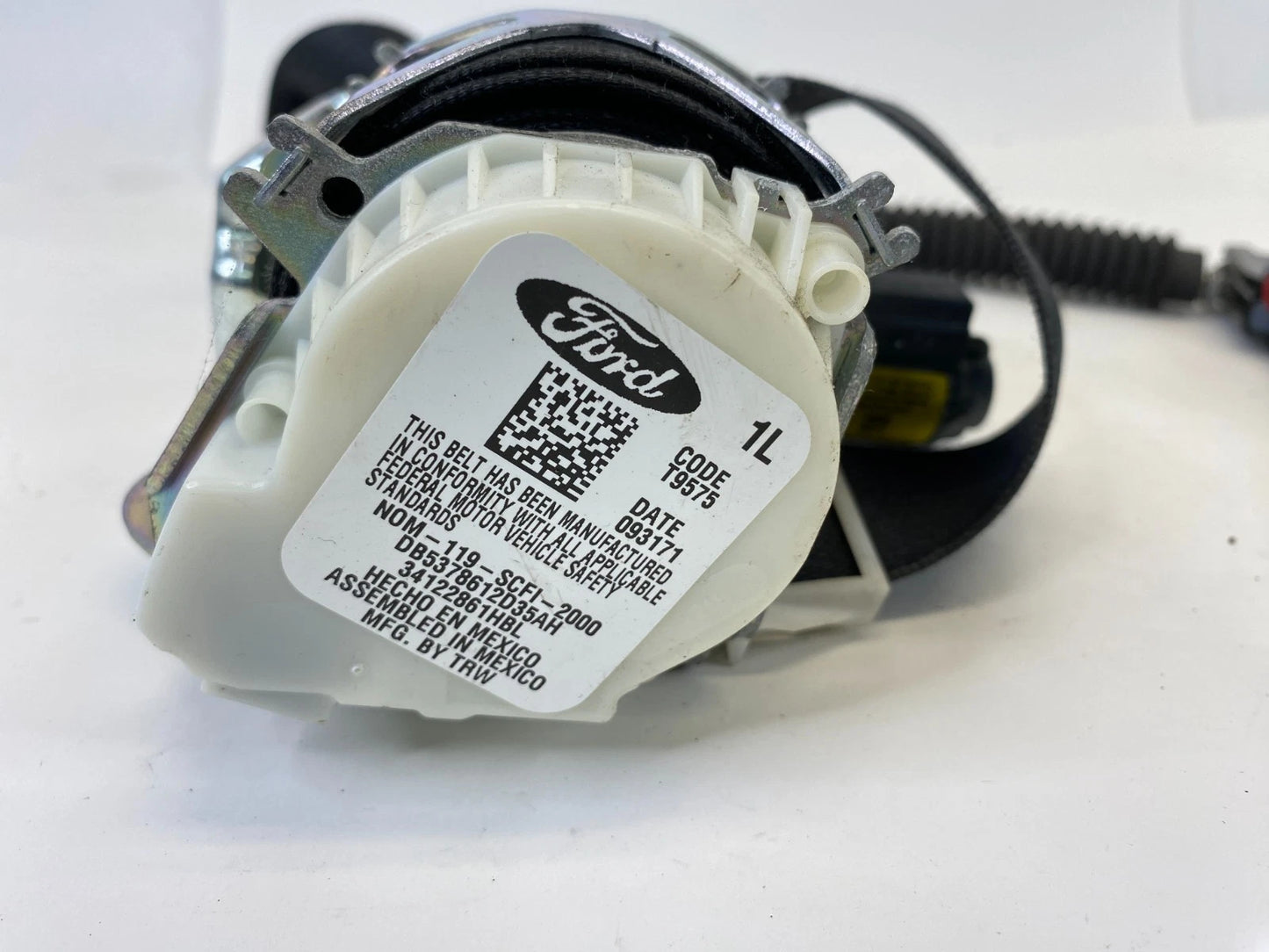 2016-2019 FORD EXPLORER INTERCEPTOR UTILITY FRONT LEFT SEAT BELT RETRACTOR ASSY