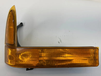 99-01 FORD F250 F350 SUPER DUTY RIGHT TURN SIGNAL PARKING LIGHT ASYXC3413B220A