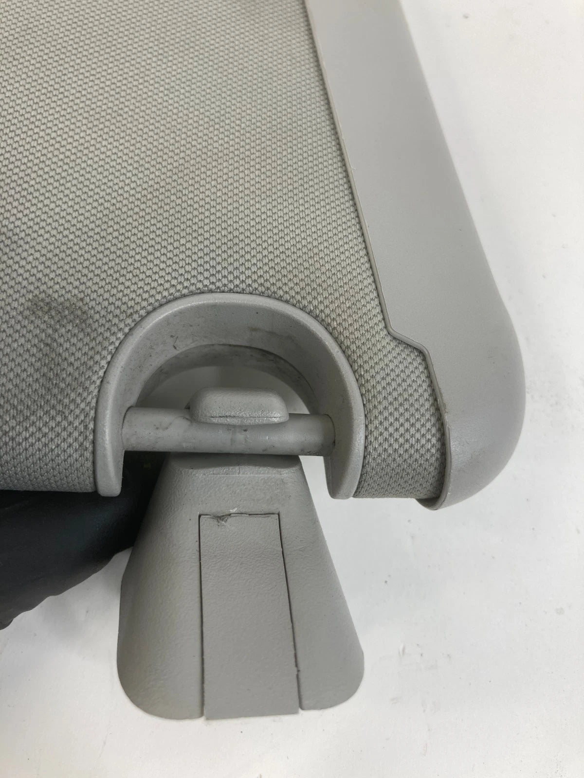 2004-2007 CHEVROLET MALIBU W/O SUNROOF FRONT LEFT RIGHT SUNVISOR SUN VISOR SET