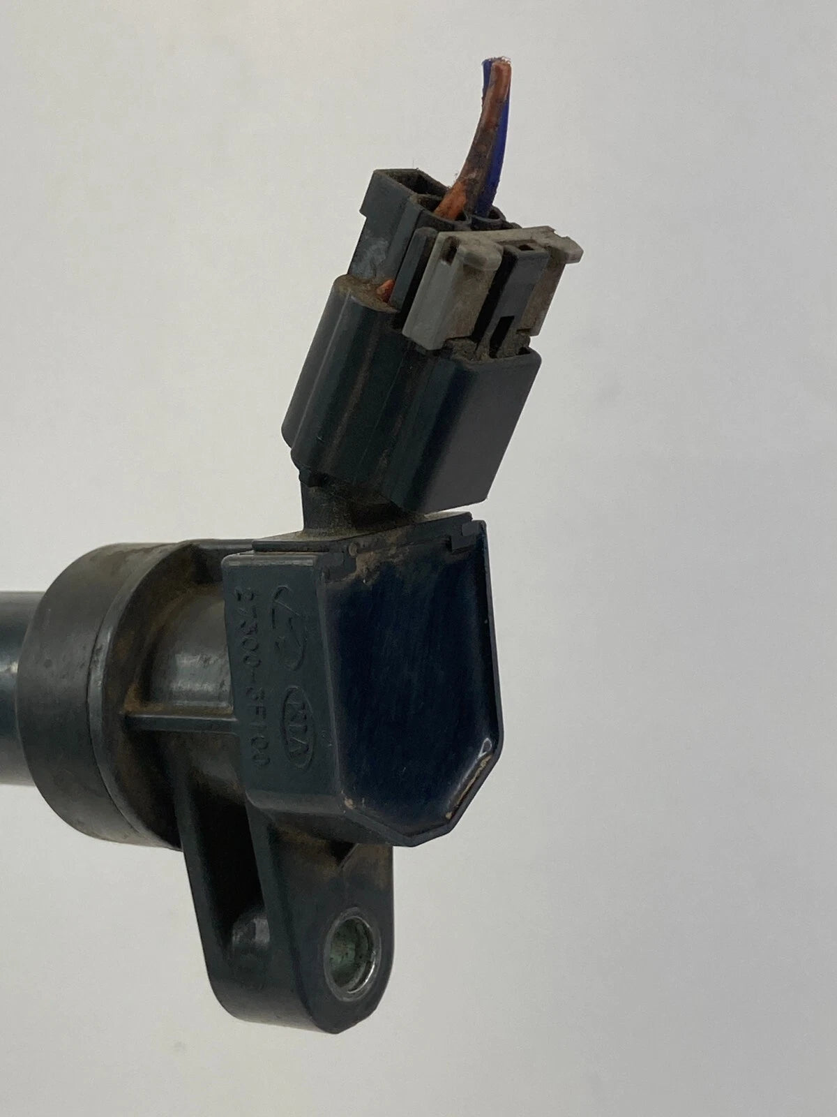 2010 11 12 2013 KIA FORTE 2.0L L4 ENGINE IGNITION COIL IGNITOR 27300-3F100 OEM