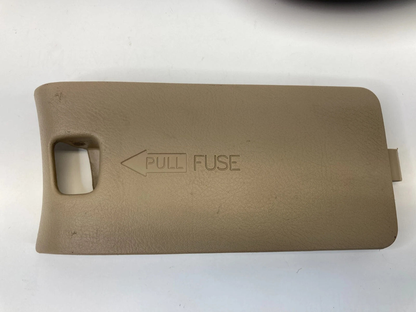 03-07 HONDA ACCORD LEFT SIDE FUSE BOX DOOR LID COVER BEZEL 83162-SDA-A000 OEM