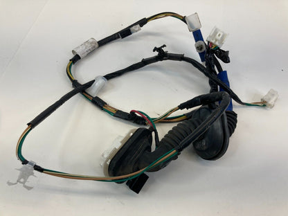 2009-2013 Toyota Corolla Rear Right Side Door Harness Wire Wiring 82153-02580