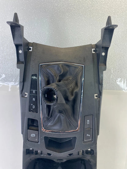 10-12 CADILLAC SRX CENTER CONSOLE UPPER TRIM SHIFTER BOOT BEZEL & CUP HOLDER OEM