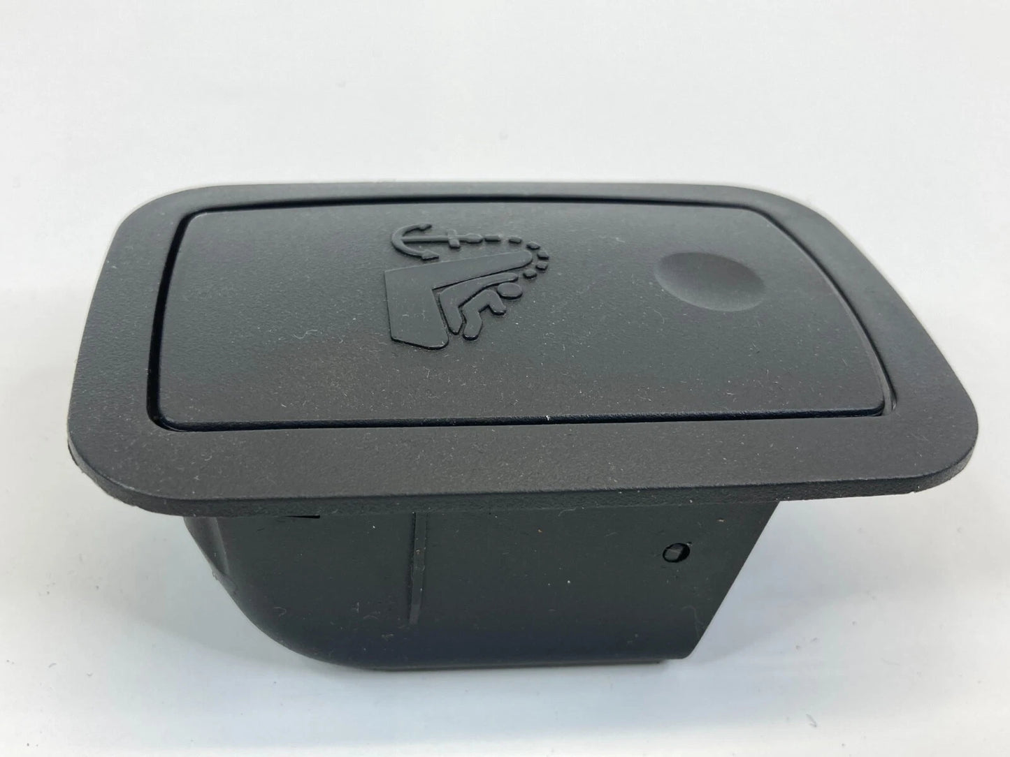 2011-2017 BUICK REGAL SEAT BRACKET ACCESS CHILD ANCHOR HOLE TRIM COVER 15795997
