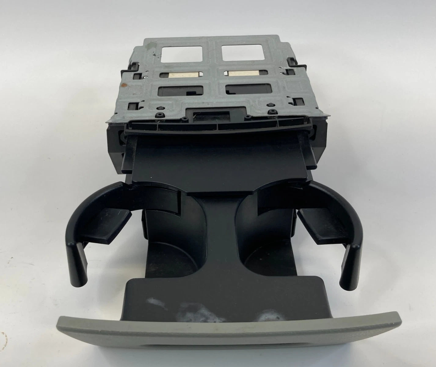2005 2006 HONDA ODYSSEY FRONT CENTER DASH RETRACTABLE DUAL CUPHOLDER OEM