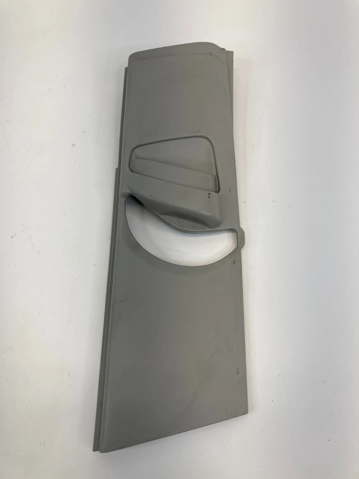 2009-2013 TOYOTA MATRIX RIGHT UPPER CENTER PILLAR B TRIM COVER 73135-06030 OEM