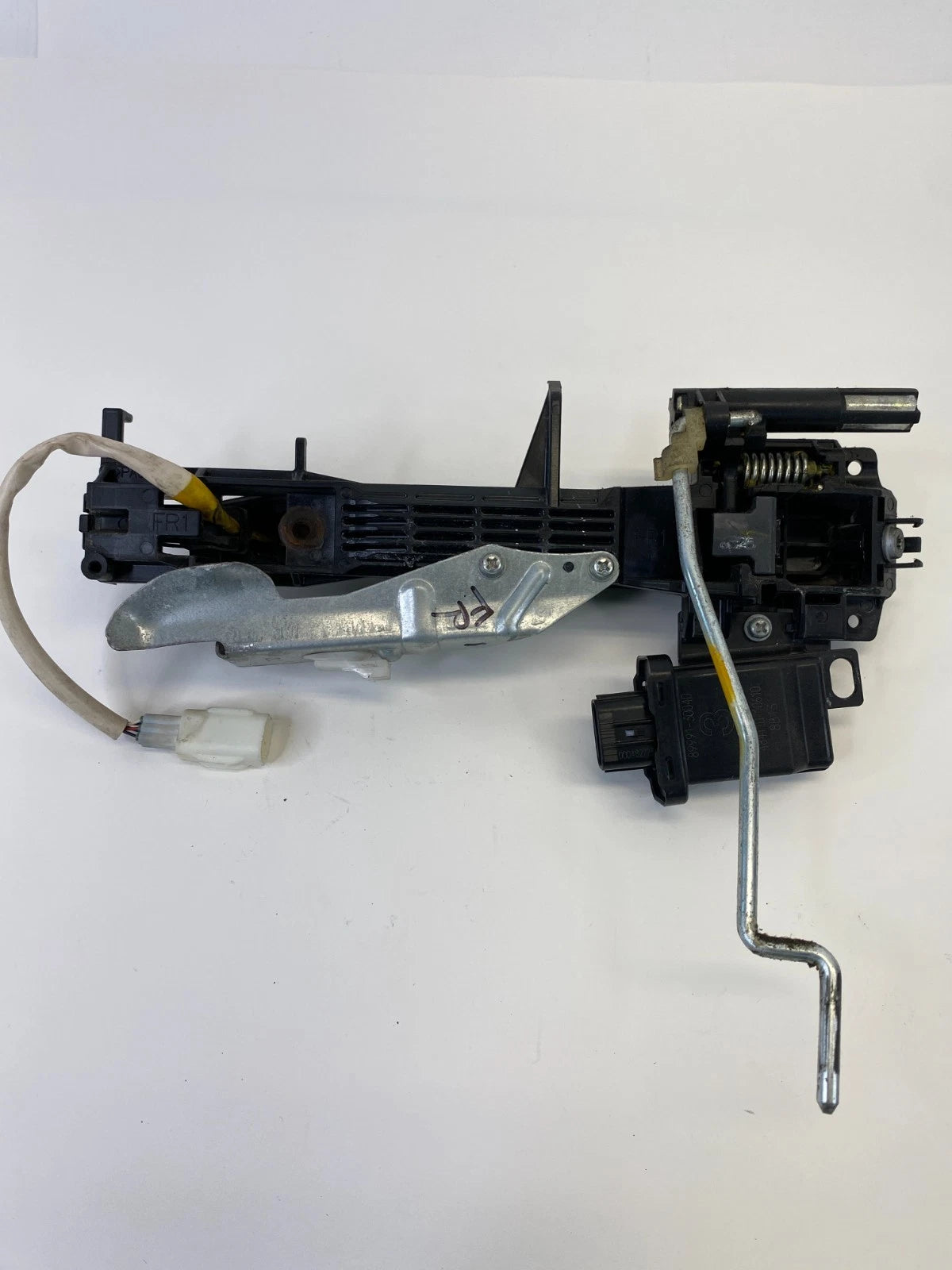 2007-2011 LEXUS GS350 GS450H GS460 FR RIGHT SIDE EXTERIOR DOOR HANDLE ASSY OEM