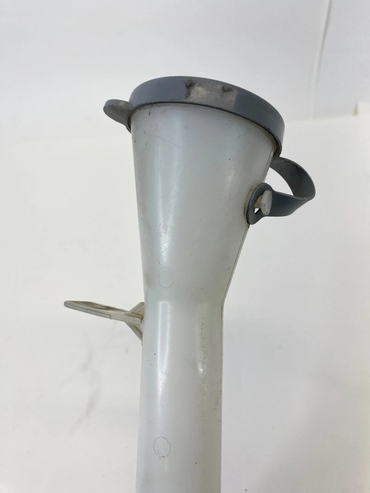 2013-2020 NISSAN PATHFINDER WINDSHIELD WASHER RESERVOIR FILLER NECK RESERVOIR