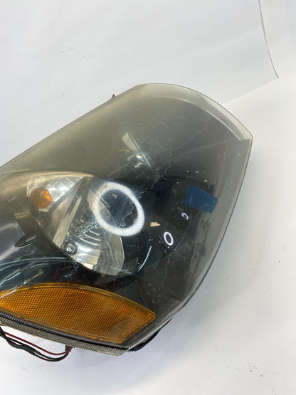 2005 2006 2007 Dodge Magnum Right Passenger Headlight Headlamp Assembly