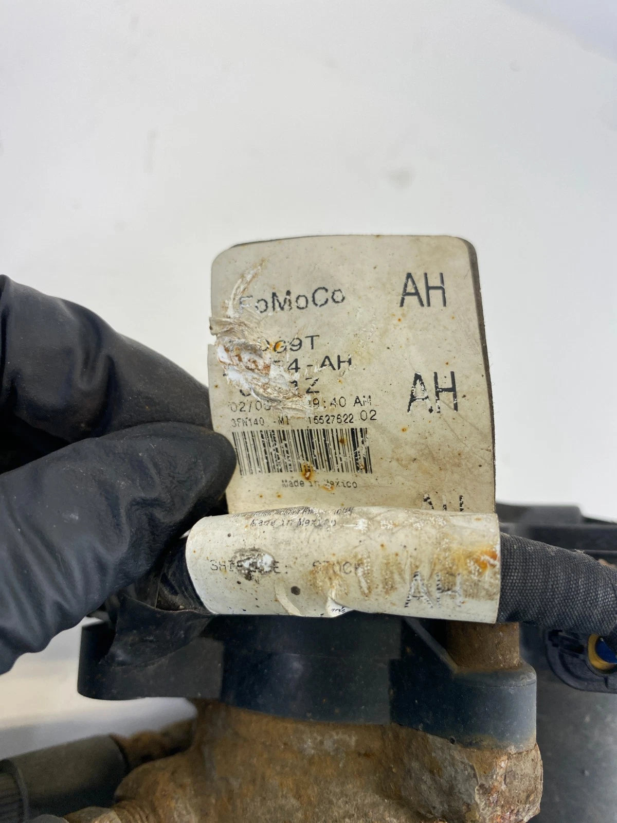 2013-2020 Ford Fusion 2.5L 16V Rear Right Side Brake Caliper DG9C-2D250-A OEM