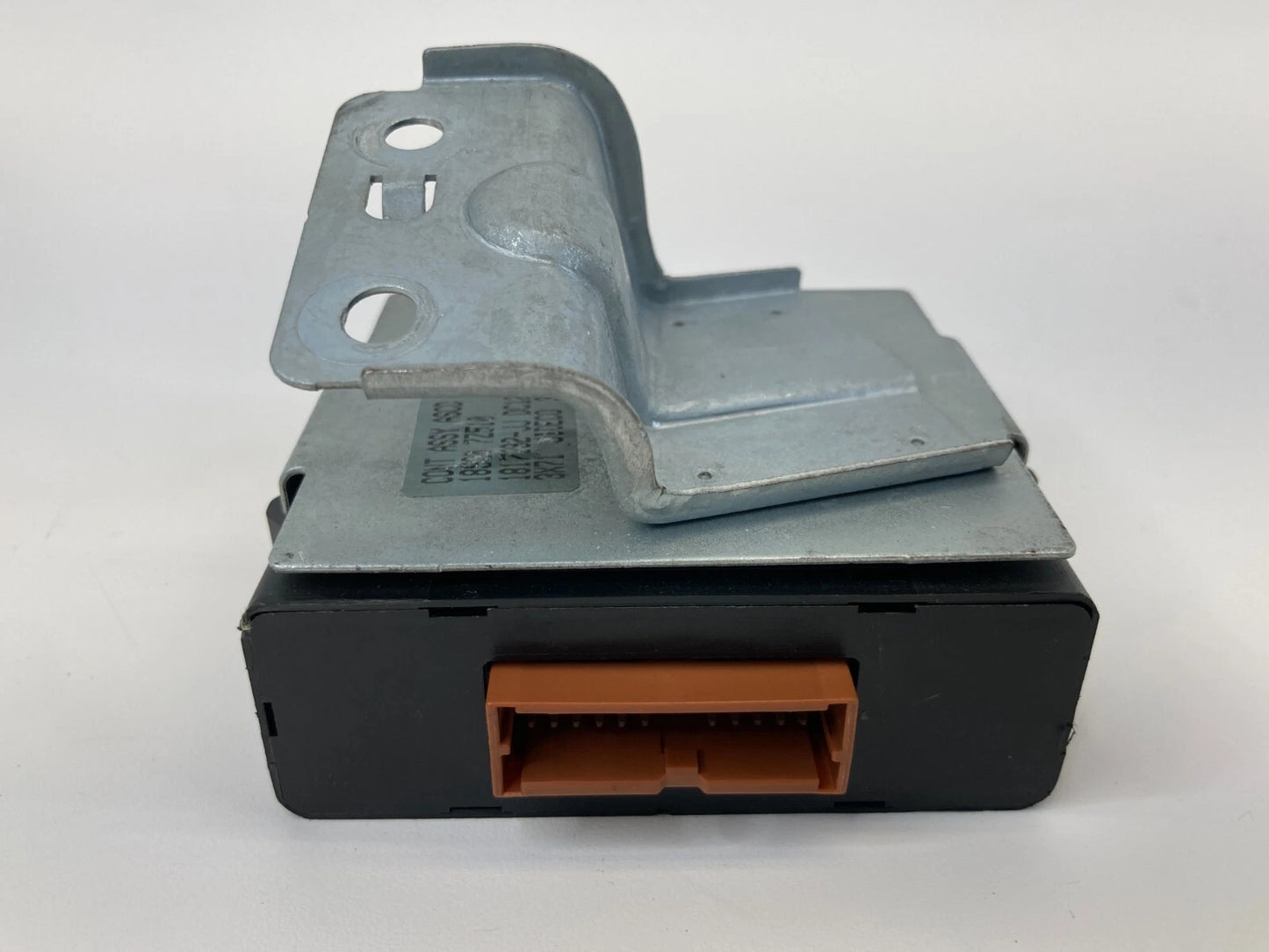 2001-2004 NISSAN XTERRA 3.3L V6 CRUISE CONTROL MODULE UNIT 18930-7Z510 OEM