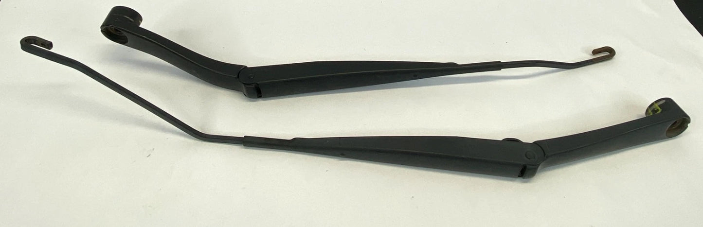 2011-2016 CHEVROLET CRUZE FRONT LEFT AND RIGHT WIPER ARM PAIR SET OEM
