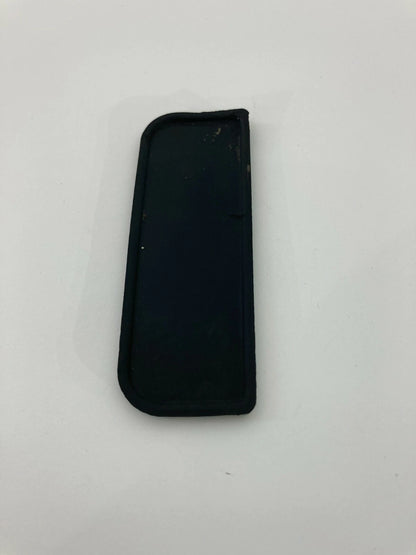 2003-2008 KIA SORENTO FRONT LEFT DRIVER SIDE PAD COVER TRIM LID 93561-3E000 OEM