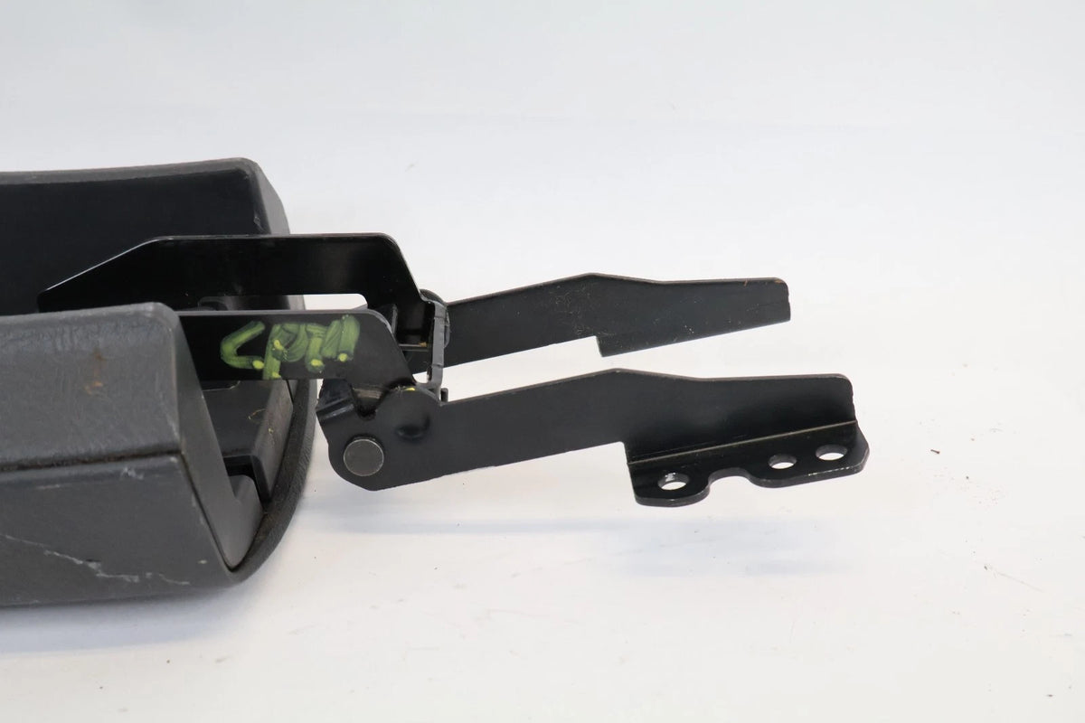 2007-2012 TOYOTA YARIS SEDAN CENTER CONSOLE PLASTIC ARMREST LID COVER ASSY OEM