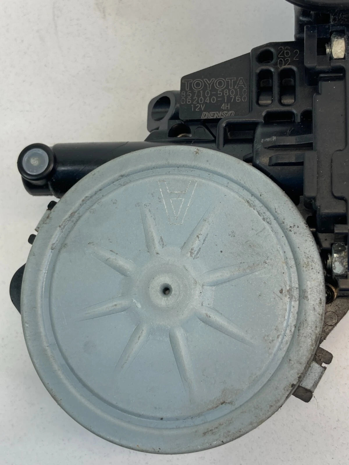2006-2008 LEXUS IS250 IS350 REAR LEFT SIDE DOOR POWER WINDOW MOTOR 85710-58010