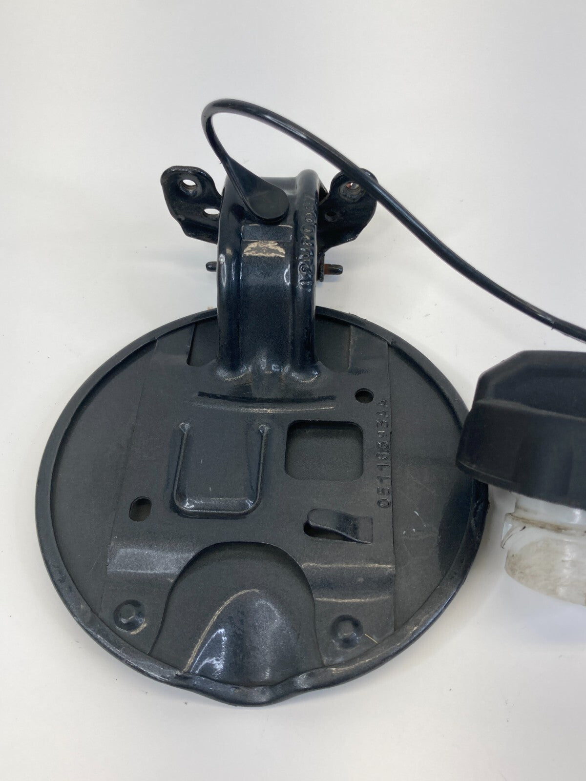 2008-2016 Chrysler Town & Country Fuel Filler Door Gas Lid Cover 05116393AA OEM