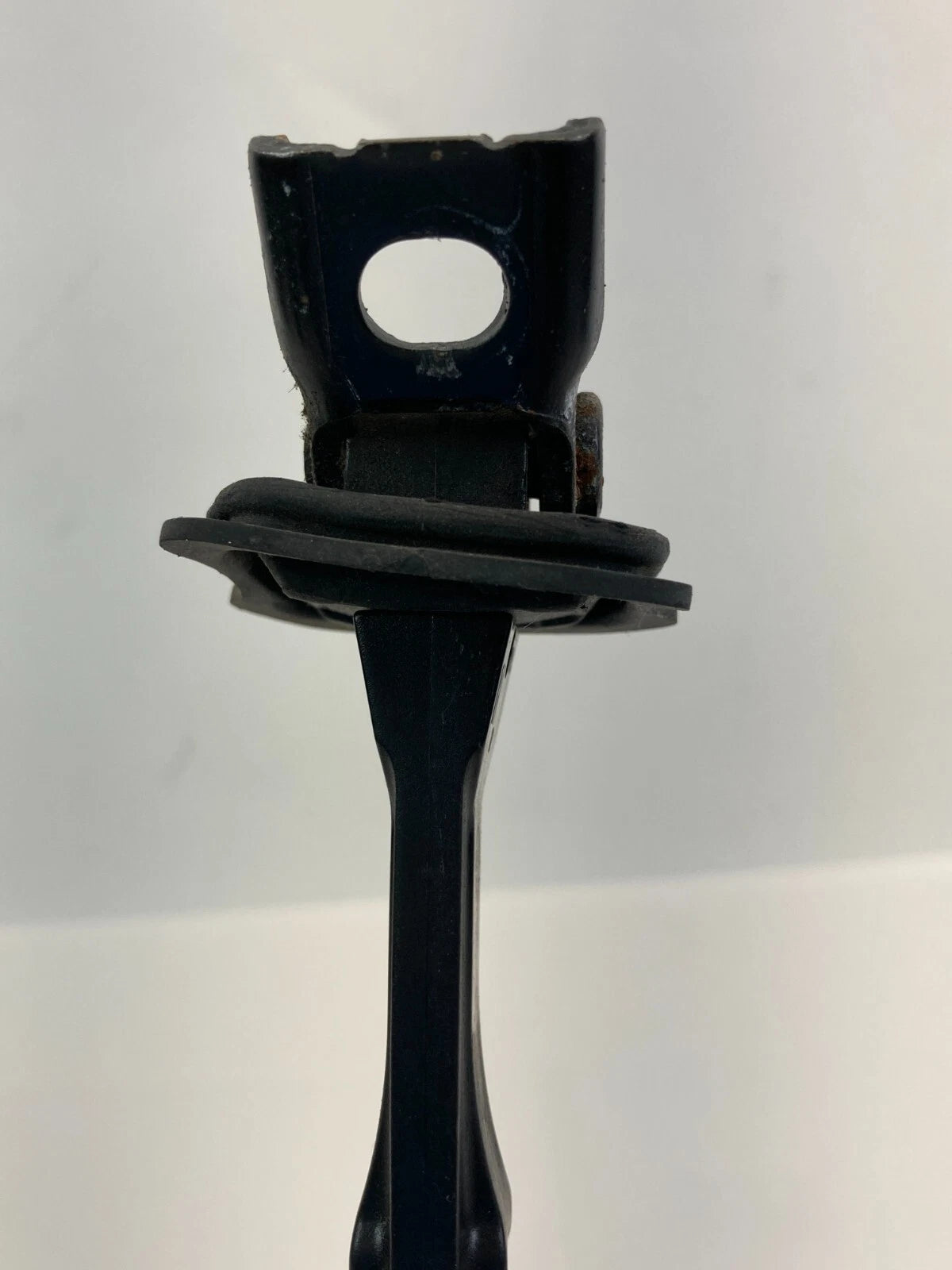 2012-2022 VOLKSWAGEN PASSAT REAR LEFT SIDE DOOR CHECK STOP STOPPER DETENT OEM