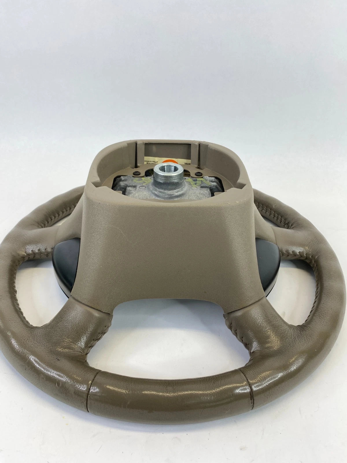 02-05 FORD EXPLORER MOUNTAINEER STEERING WHEEL W/ CRUISE & AUDIO CONTROL SWITCH